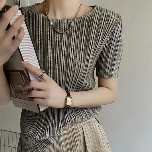 Women’s Pleated Short Sleeve Top Stylish Casual Fashion Shirt