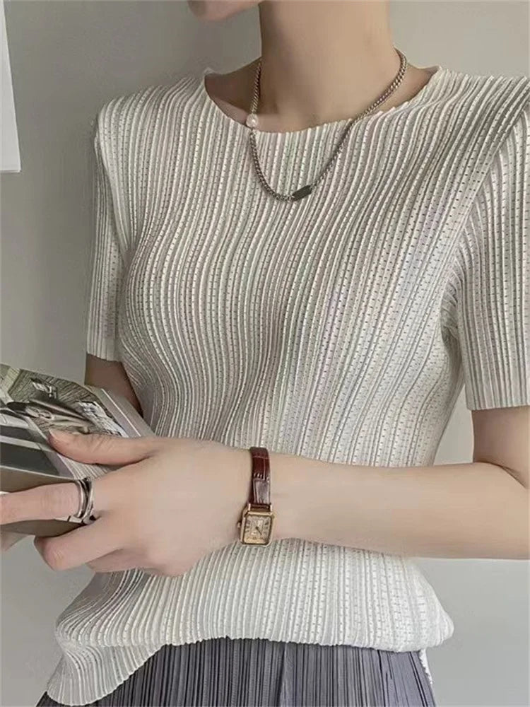 Women’s Pleated Short Sleeve Top Stylish Casual Fashion Shirt